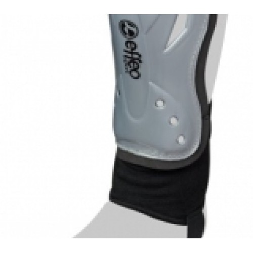 Щитки футбольные Effea 6728